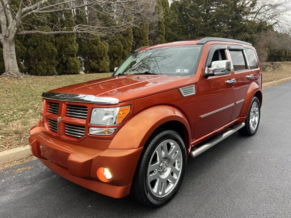2007 Dodge Nitro - Image 2 of 31