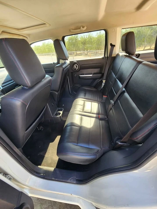 2007 Dodge Nitro - Image 10 of 14