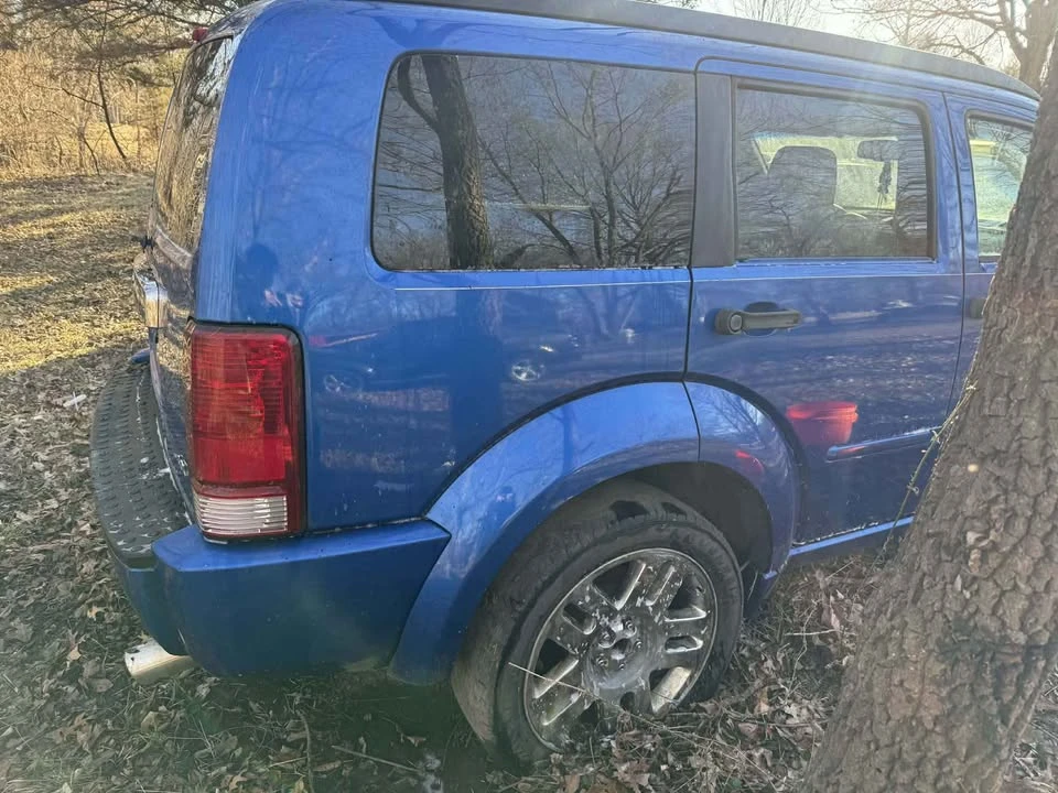 2007 Dodge Nitro - Image 2 of 7