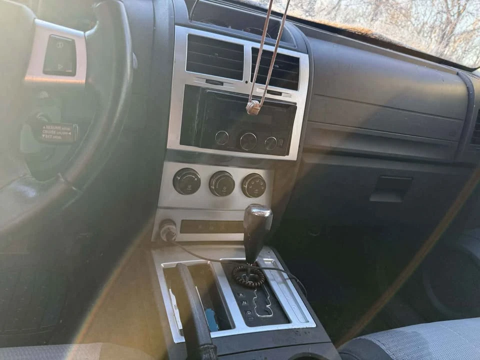 2007 Dodge Nitro - Image 7 of 7