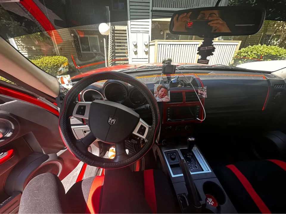 2007 Dodge Nitro - Image 2 of 9