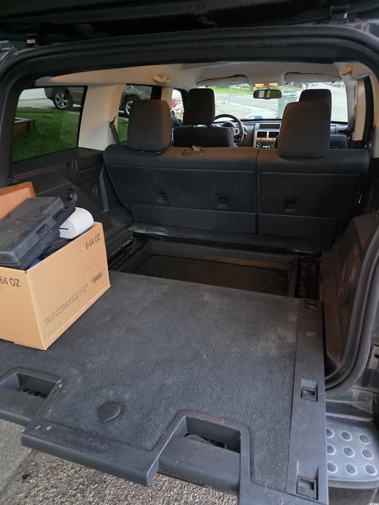 2007 Dodge Nitro - Image 9 of 14