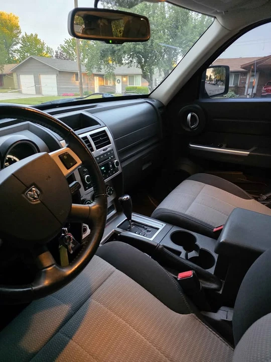 2007 Dodge Nitro - Image 12 of 14