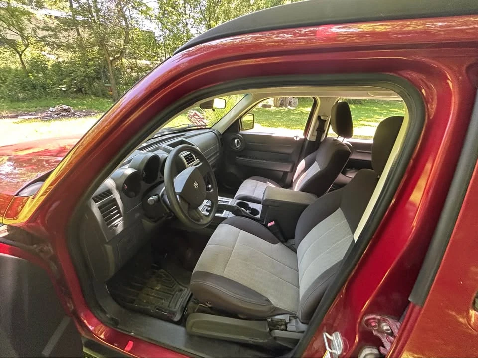 2007 Dodge Nitro - Image 8 of 13