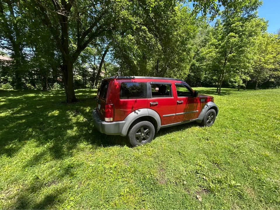 2007 Dodge Nitro - Image 2 of 13