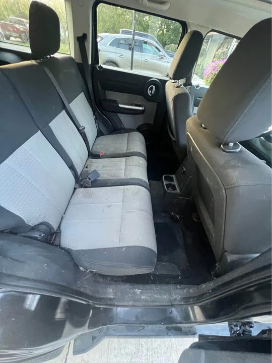 2007 Dodge Nitro - Image 15 of 17