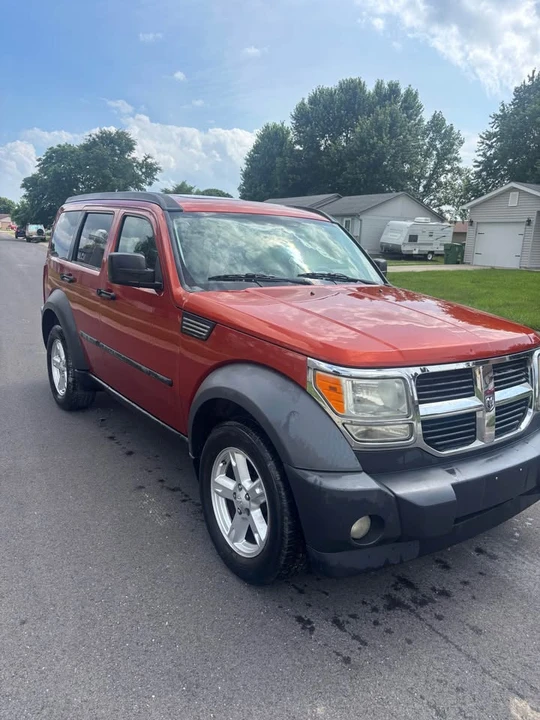 2007 Dodge Nitro - Image 2 of 8