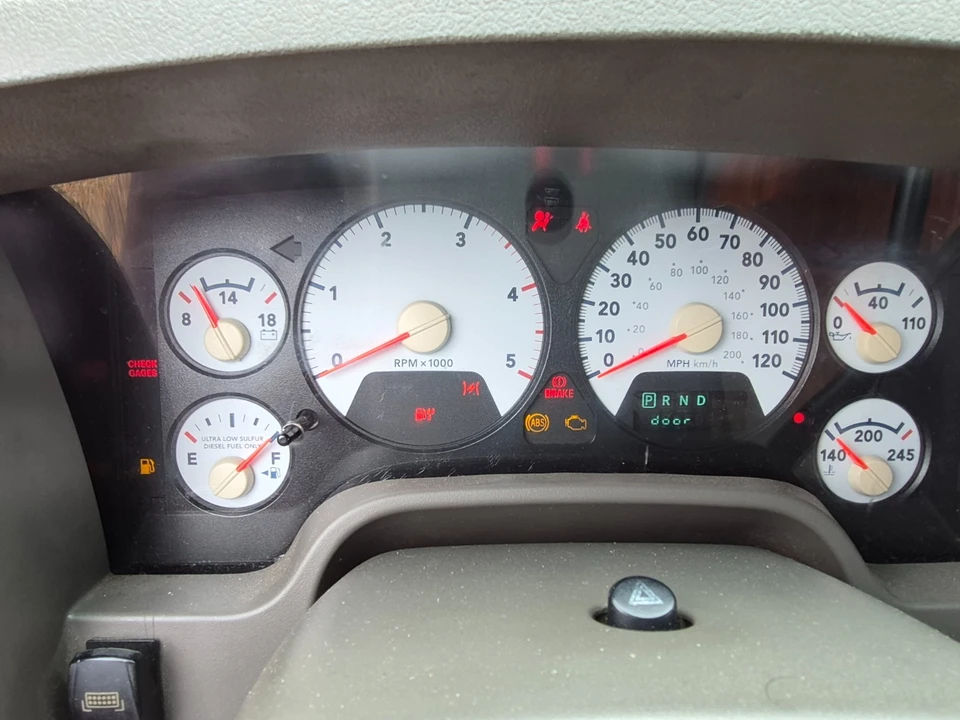 2007 Ram Heavy Duty - Image 10 of 31
