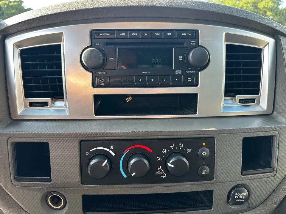 2007 Ram 3500 - Image 14 of 31
