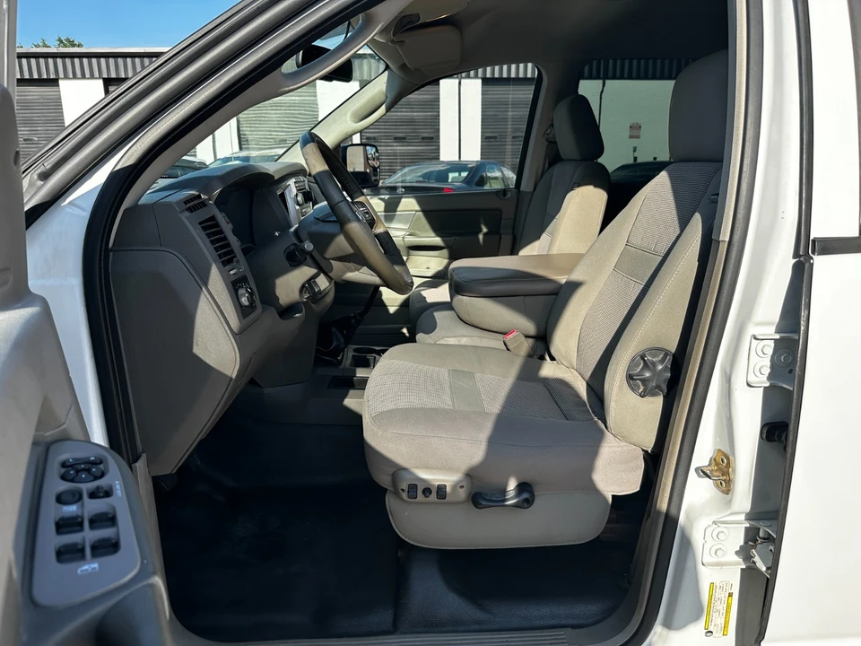 2007 Ram 3500 - Image 10 of 31