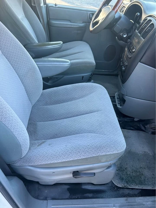 2007 Dodge Caravan - Image 9 of 9