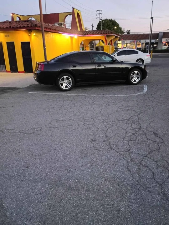 2007 Dodge Challenger - Image 4 of 5