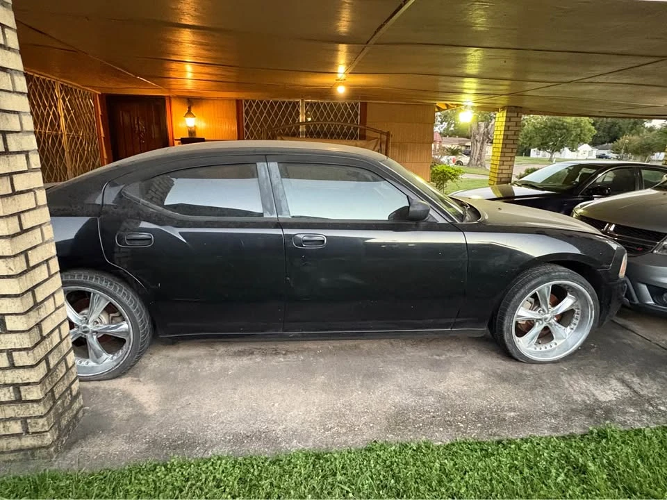 2007 Dodge Charger 6th Gen - Image 3 of 8