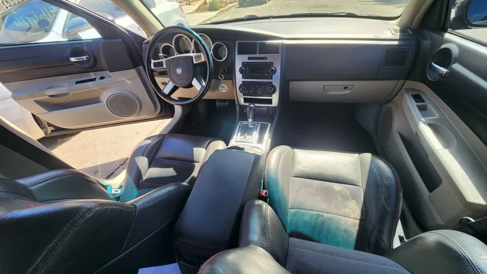 2007 Dodge Charger 6th Gen - Image 13 of 16