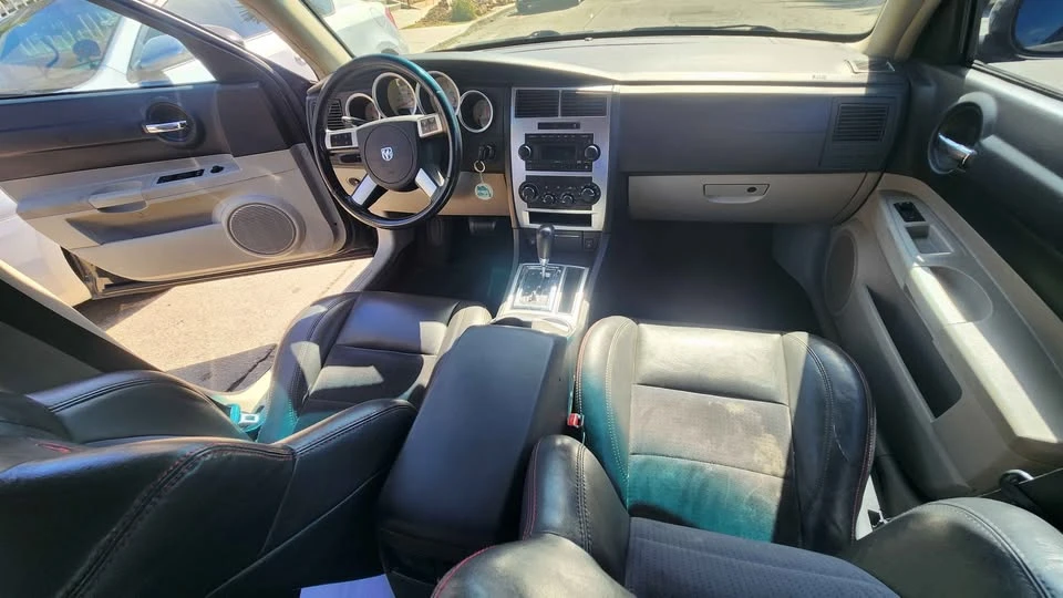 2007 Dodge Charger 6th Gen - Image 12 of 16