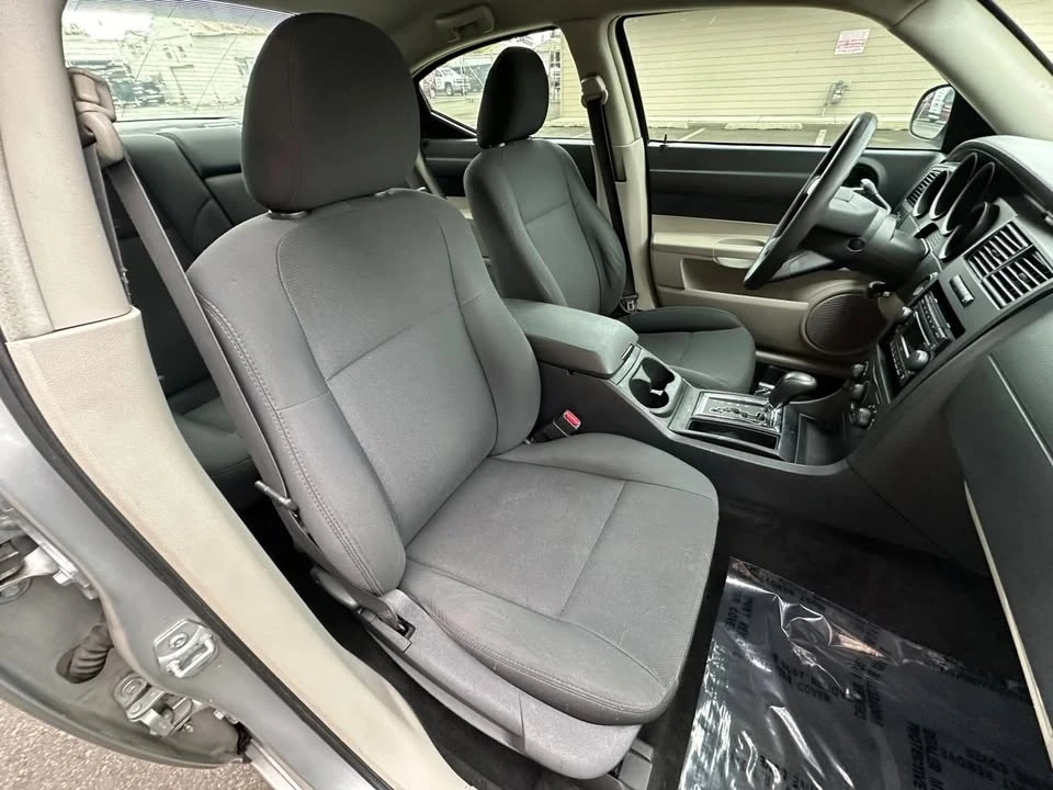 2007 Dodge Charger 6th Gen - Image 17 of 19