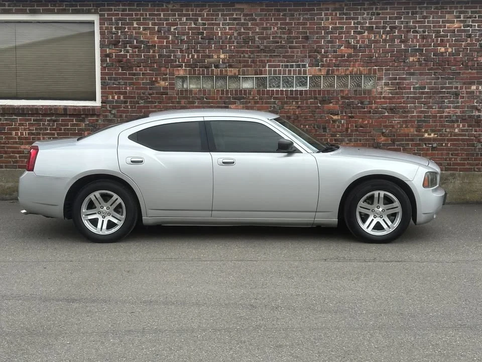 2007 Dodge Charger 6th Gen - Image 6 of 19