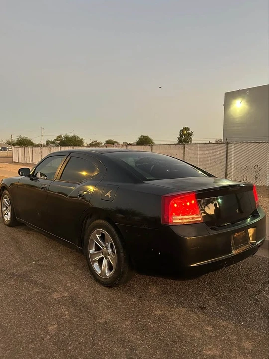 2007 Dodge Charger 6th Gen - Image 5 of 8