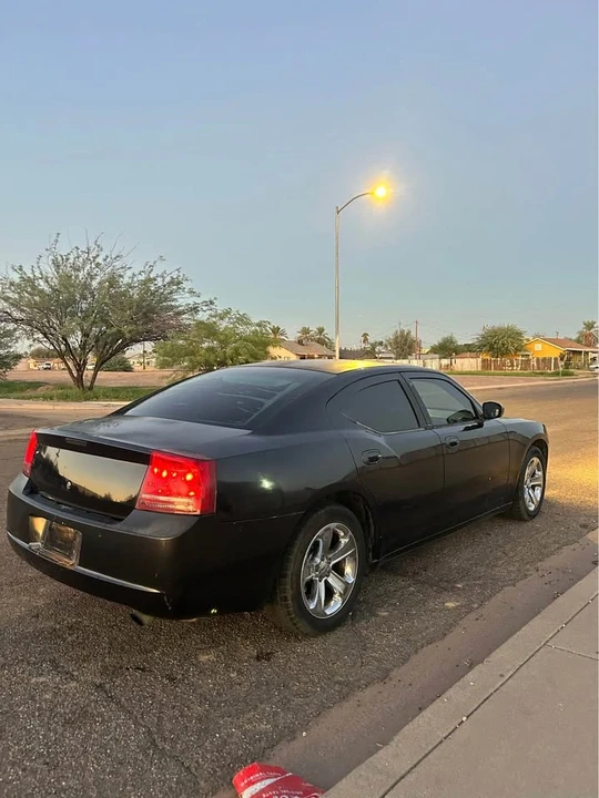 2007 Dodge Charger 6th Gen - Image 3 of 8
