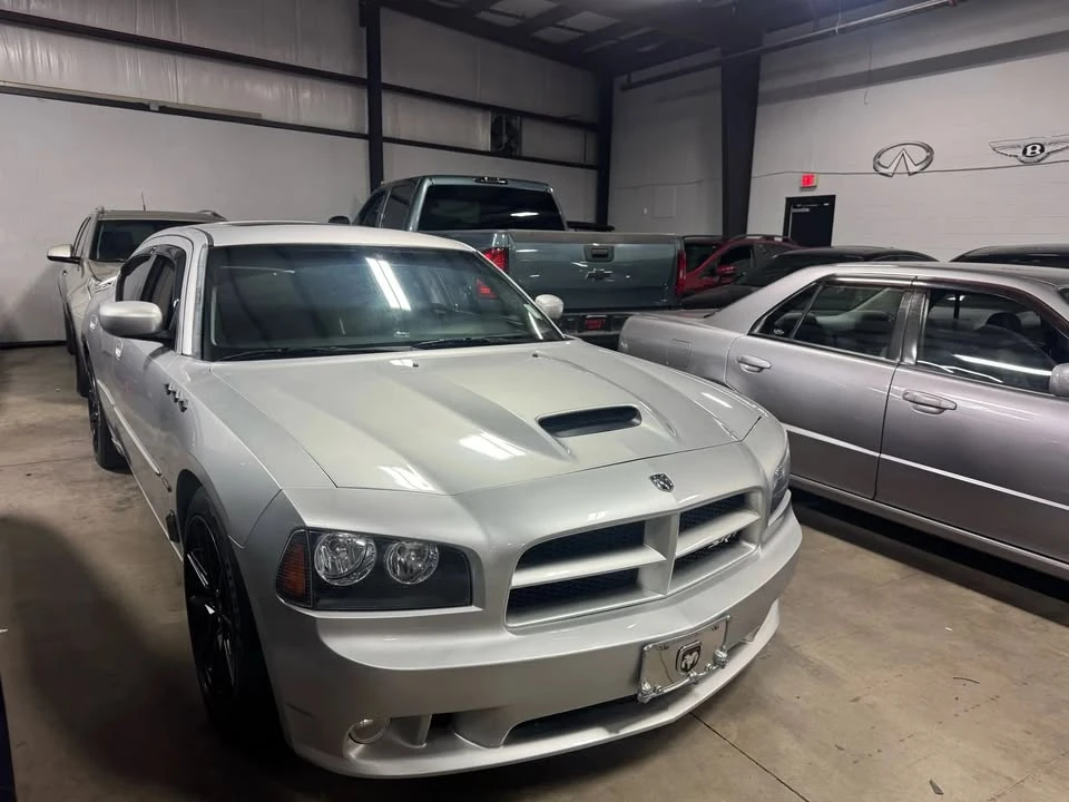 2007 Dodge Charger 6th Gen - Image 3 of 7