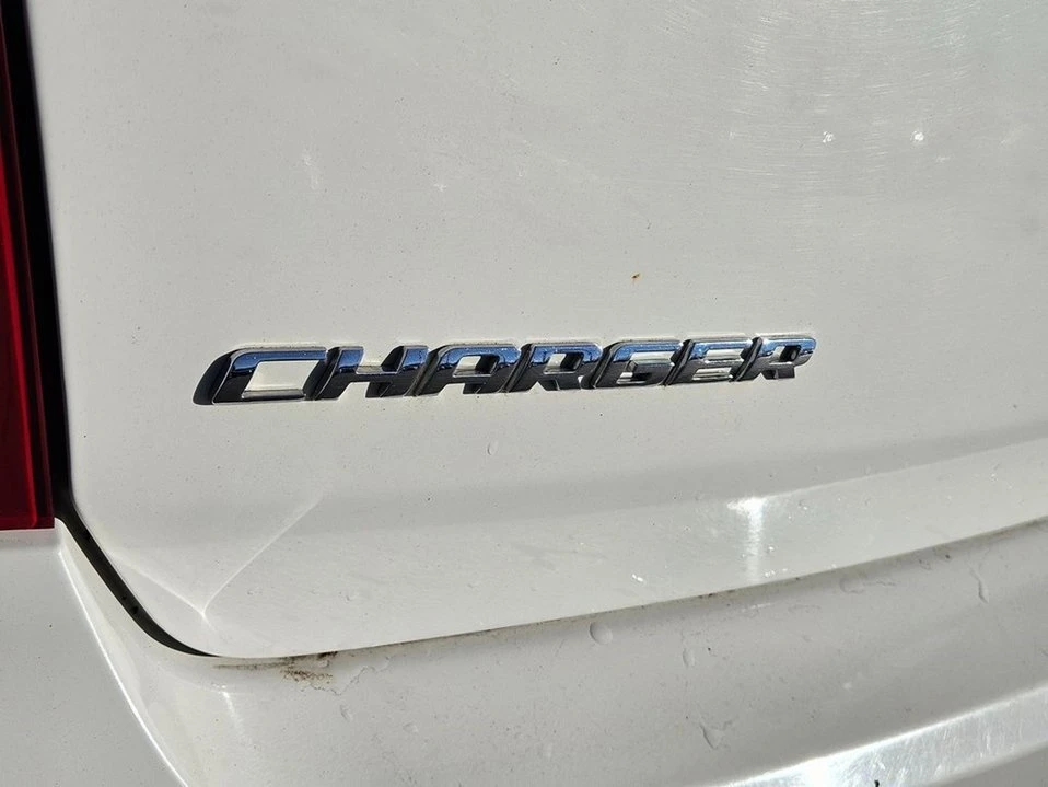 2007 Dodge Charger 6th Gen - Image 10 of 20