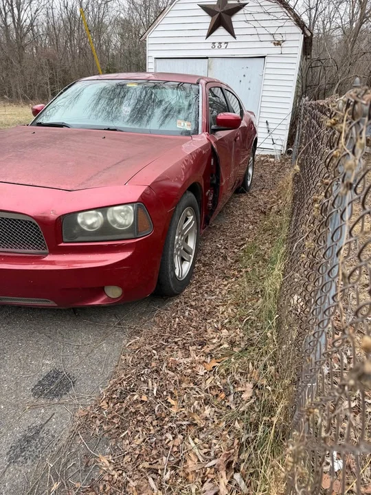2007 Dodge Charger 6th Gen - Image 2 of 4
