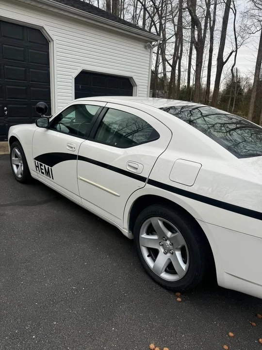 2007 Dodge Charger 6th Gen - Image 13 of 19
