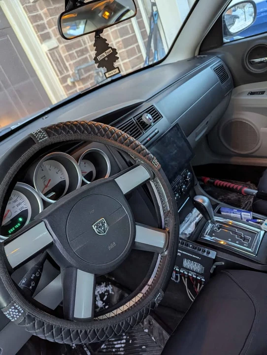 2007 Dodge Charger 6th Gen - Image 3 of 10