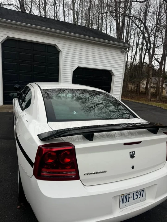 2007 Dodge Charger 6th Gen - Image 10 of 19