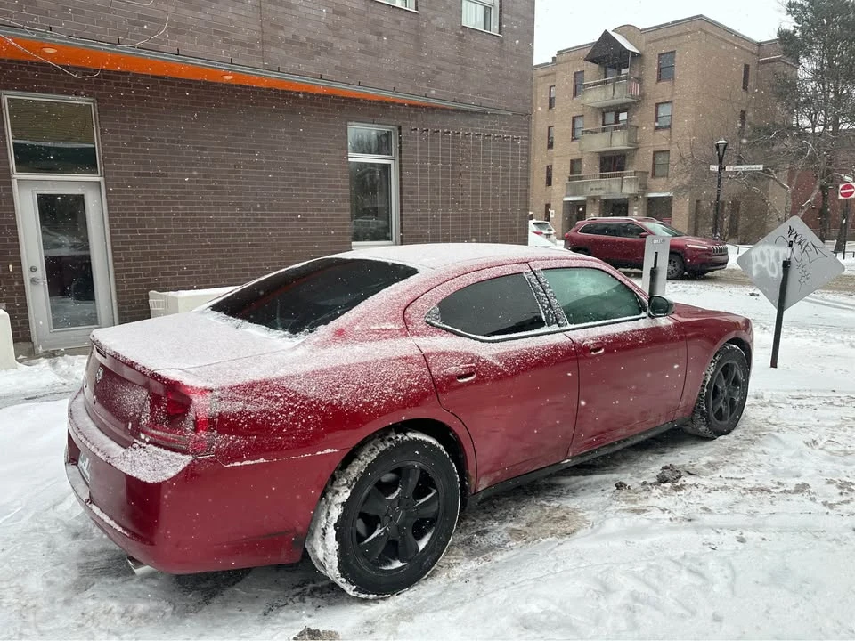 2007 Dodge Charger 6th Gen - Image 4 of 11