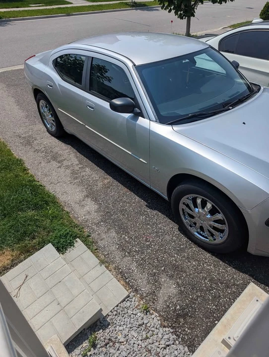 2007 Dodge Charger 6th Gen - Image 7 of 10