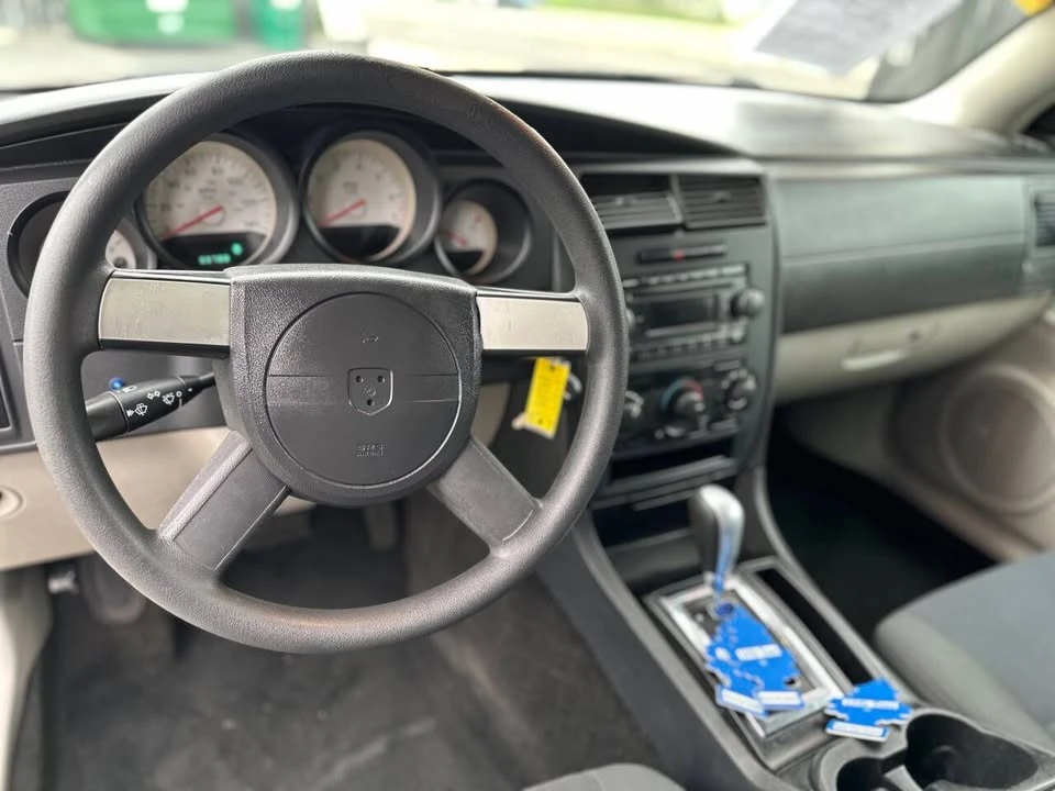 2007 Dodge Charger 6th Gen - Image 13 of 19