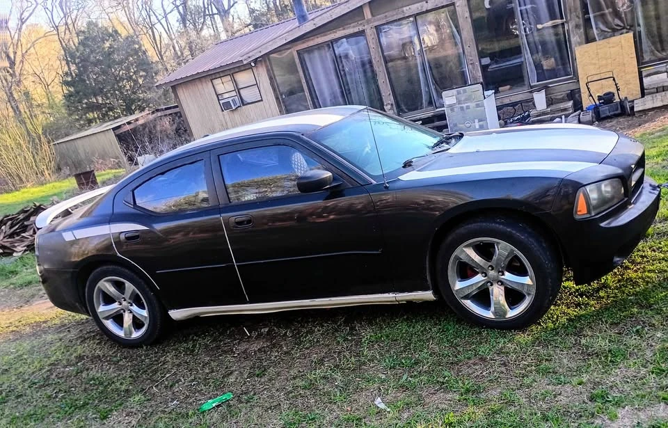 2007 Dodge Charger 6th Gen - Image 2 of 2
