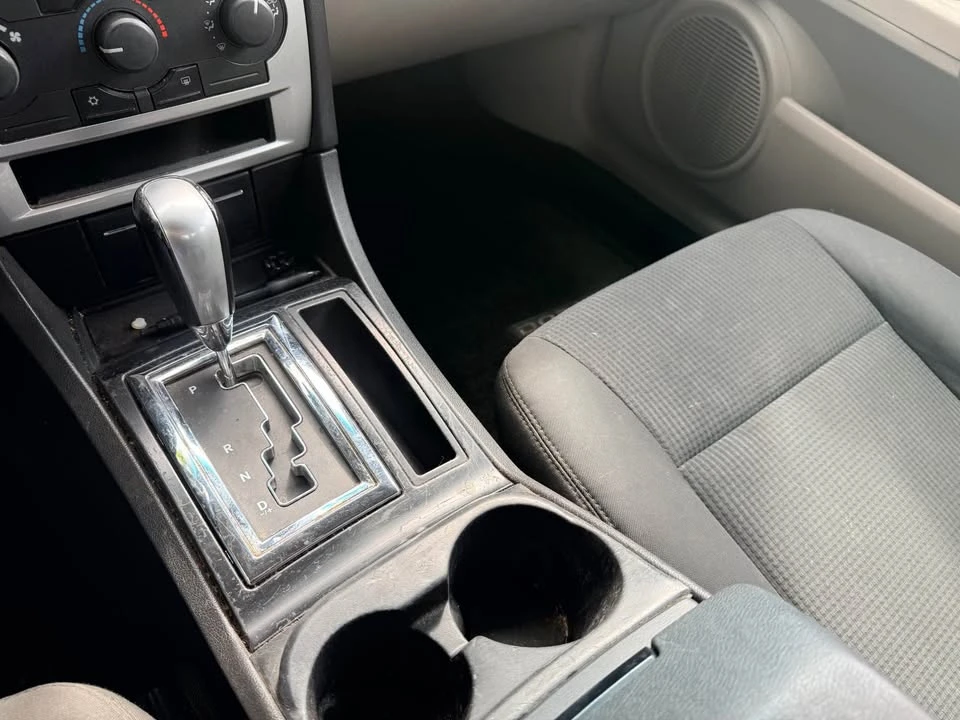 2007 Dodge Charger 6th Gen - Image 9 of 10