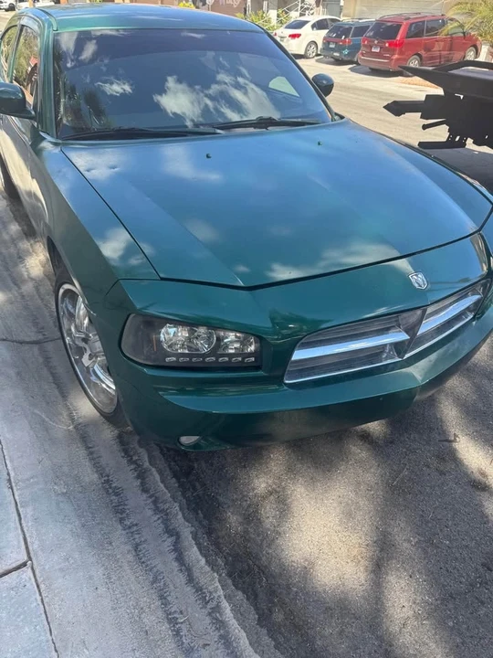 2007 Dodge Charger 6th Gen - Image 4 of 4