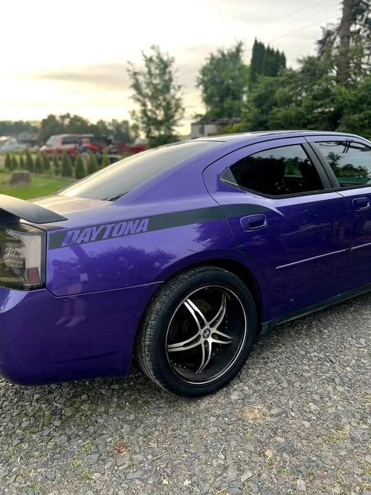 2007 Dodge Charger 6th Gen - Image 15 of 15