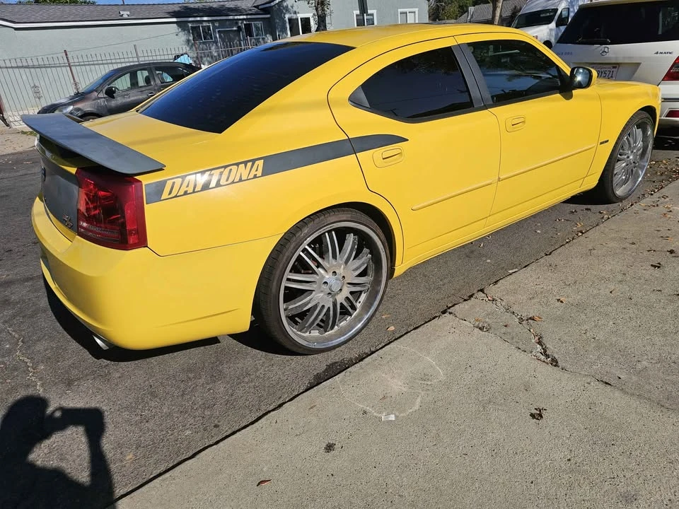 2007 Dodge Charger 6th Gen - Image 4 of 7