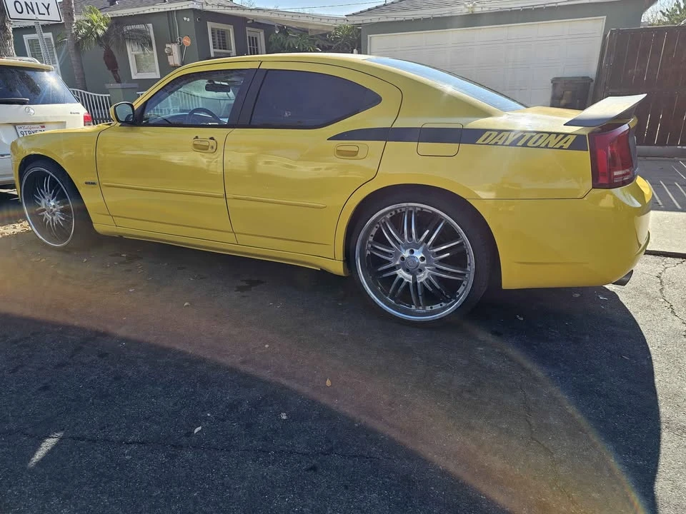 2007 Dodge Charger 6th Gen - Image 3 of 7