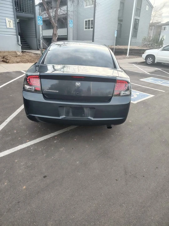 2007 Dodge Charger 7th Gen - Image 3 of 5