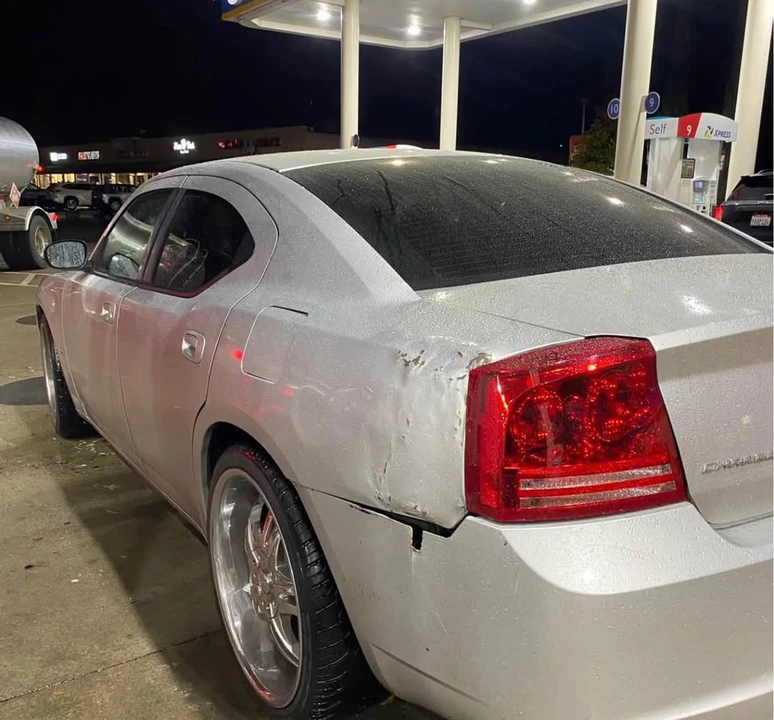 2007 Dodge Charger 6th Gen - Image 3 of 4