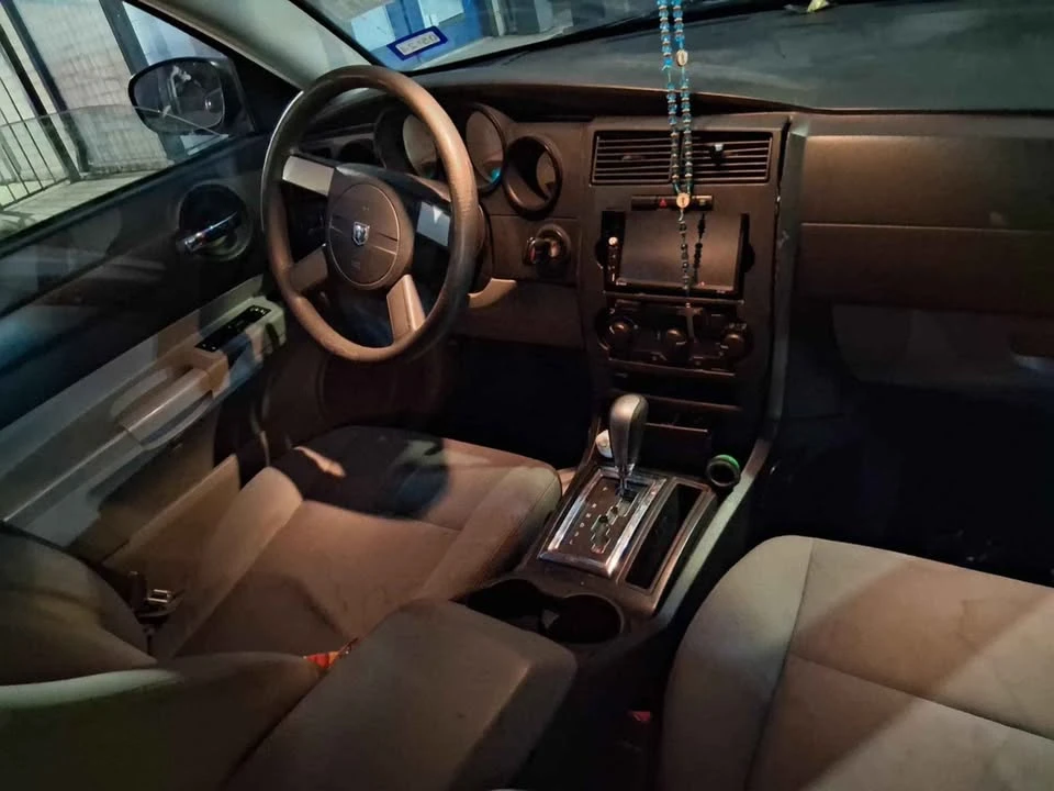 2007 Dodge Charger 6th Gen - Image 4 of 5