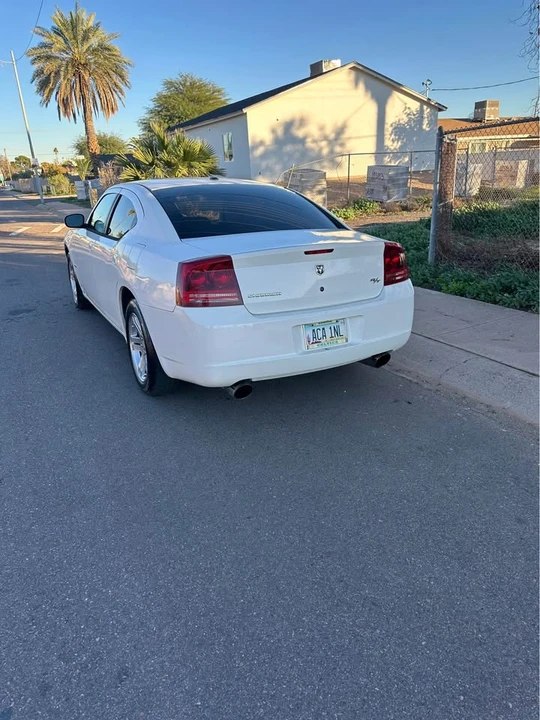 2007 Dodge Charger 6th Gen - Image 4 of 8