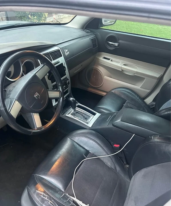 2007 Dodge Charger 6th Gen - Image 6 of 9