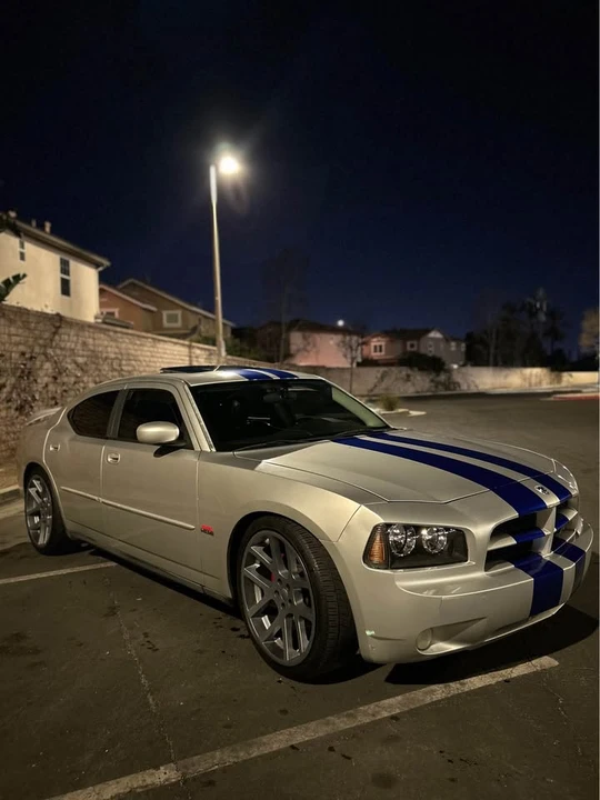2007 Dodge Charger 6th Gen - Image 5 of 12