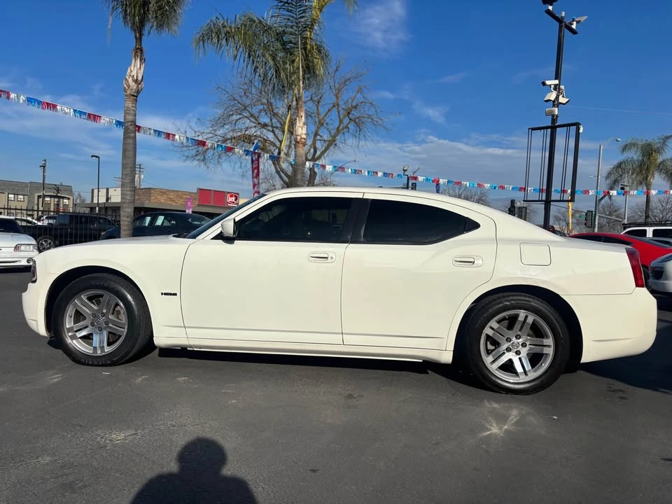 2007 Dodge Charger 6th Gen - Image 4 of 13