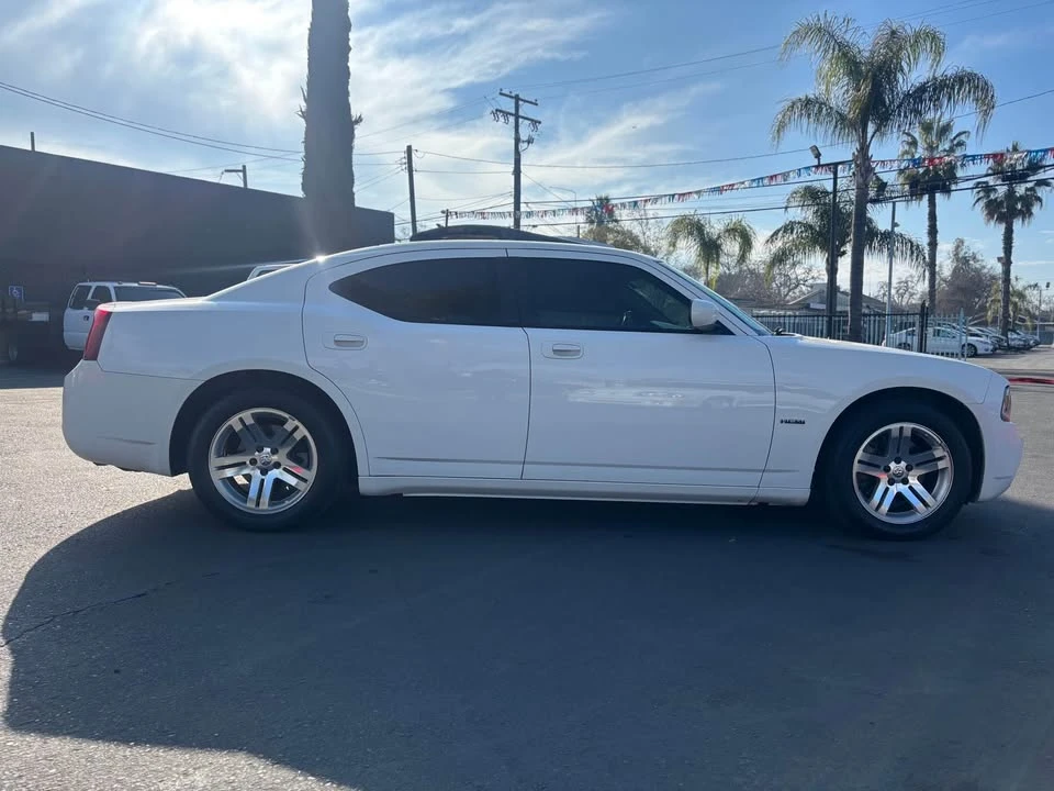 2007 Dodge Charger 6th Gen - Image 8 of 13