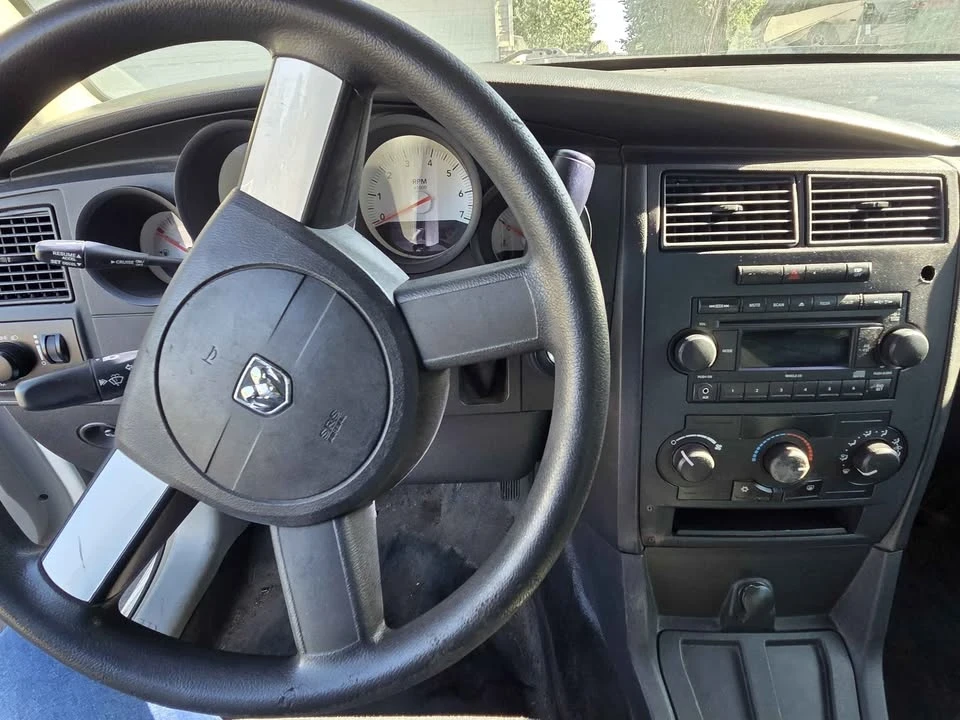 2007 Dodge Charger 6th Gen - Image 3 of 12