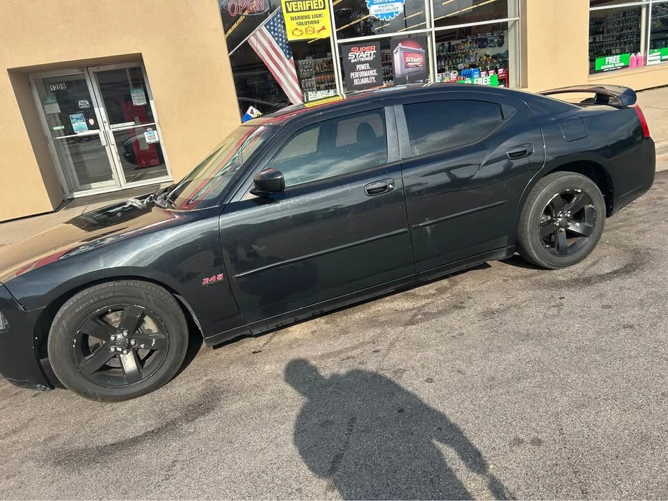 2007 Dodge Charger 6th Gen - Image 2 of 3