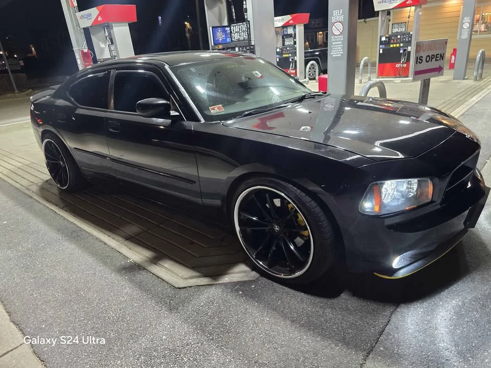 2007 Dodge Charger 6th Gen - Image 3 of 11