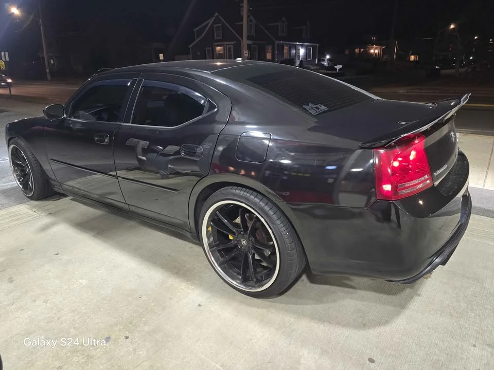 2007 Dodge Charger 6th Gen - Image 7 of 11
